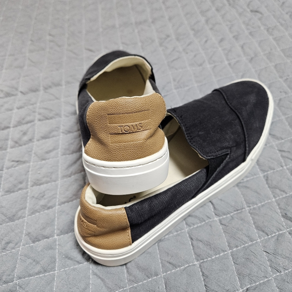 Toms Wear Good